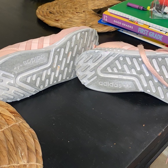 Adidas - Picture 4 of 4